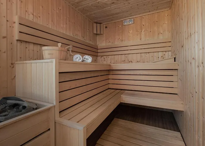 In With Sauna Nowecin